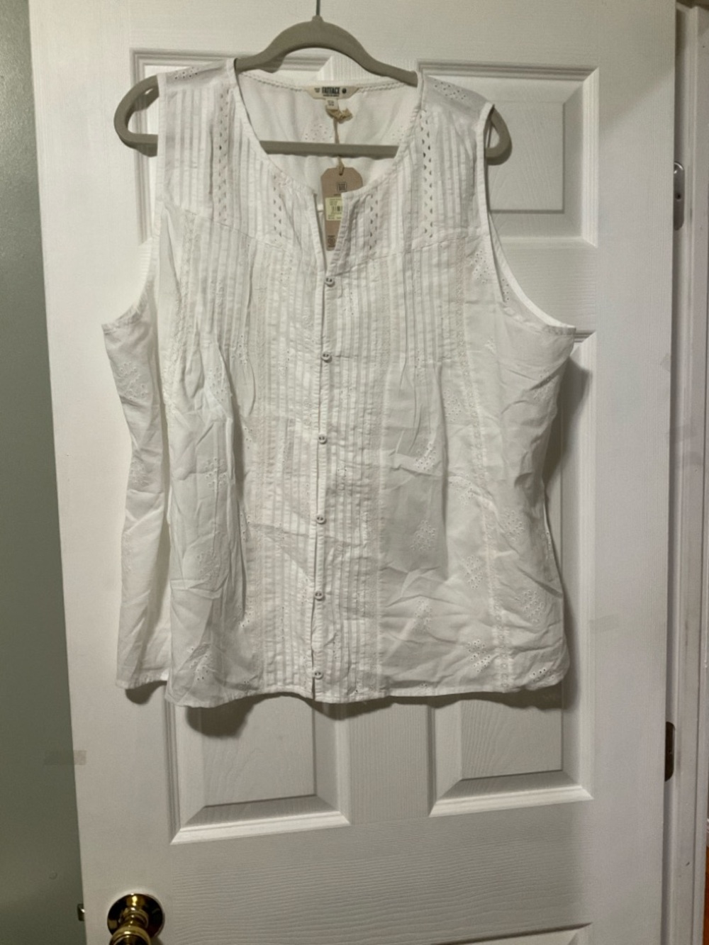 Sleeveless White Button-Front Eyelet Blouse